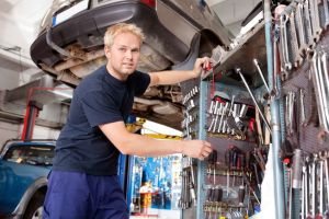 Auto Repair Shop Insurance in Northfield, Farmnington, Apple Valley, Rosemount, Hastings, MN by River City Insurance Agency, Inc